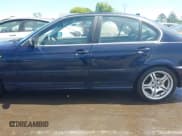 ✅ 2005 BMW 3 Series 330i • VIN: WBAEV53445KM40931 • Lot: 42061235. Listed on IAAI with 298,421 mi. Free auction sales archive from the USA and detailed vehicle history report at DreamBid. Image 14.