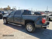 ✅ 2018 Chevrolet Silverado 1500 LT • VIN: 3GCPCREC6JG575679 • Лот: 71061974. Опубликован ранее на Copart с пробегом 127 003 миль. Бесплатный доступ к архиву аукционных продаж из США и подробный отчёт об истории автомобиля на DreamBid. Изображение 2.