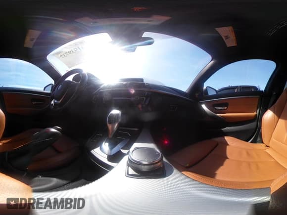 ✅ 2019 BMW 4 Series 440i • VIN: WBA4J5C56KBM65387 • Lot: 41939737. Listed on IAAI with 58,869 mi. Free auction sales archive from the USA and detailed vehicle history report at DreamBid. Image 18.