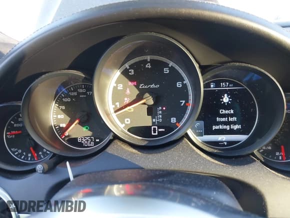 ✅ 2017 Porsche Cayenne Turbo • VIN: WP1AC2A2XHLA92993 • Lot: 41264521. Listed on IAAI with 83,257 mi. Free auction sales archive from the USA and detailed vehicle history report at DreamBid. Image 7.