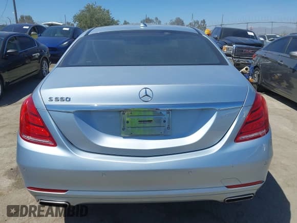 ✅ 2014 Mercedes-Benz S 550 • VIN: WDDUG8CBXEA054891 • Лот: 42622538. Опубликован ранее на IAAI с пробегом 110 504 миль. Бесплатный доступ к архиву аукционных продаж из США и подробный отчёт об истории автомобиля на DreamBid. Изображение 16.