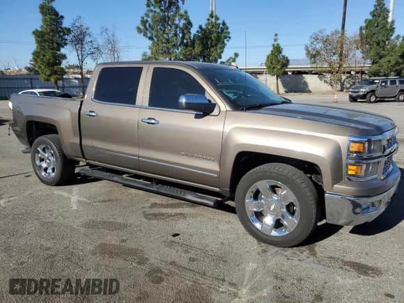 ✅ 2015 Chevrolet Silverado 1500 LTZ • VIN: 3GCPCSEC3FG400563 • Лот: 82858034. Опубликован ранее на Copart с пробегом 89 734 миль. Бесплатный доступ к архиву аукционных продаж из США и подробный отчёт об истории автомобиля на DreamBid. Изображение 4.