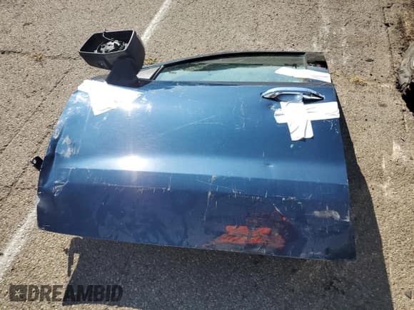 ✅ 2019 Chevrolet Silverado 1500 LTZ • VIN: 3GCUYGED0KG192551 • Lot: 70252594. Wystawiony na Copart z przebiegiem 100 779 mil. Bezpłatny archiwum sprzedaży aukcyjnych z USA i szczegółowy raport historii pojazdu na DreamBid. Zdjęcie 12.