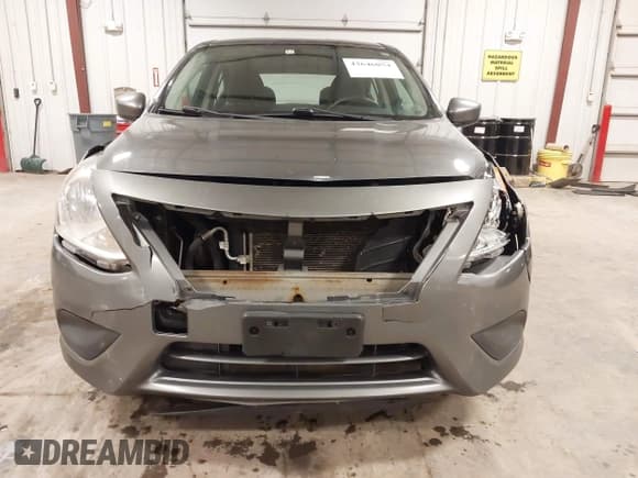 ✅ 2017 Nissan Versa S Plus • VIN: 3N1CN7AP6HL812634 • Лот: 43646054. Опубликован ранее на IAAI с пробегом 165 652 миль. Бесплатный доступ к архиву аукционных продаж из США и подробный отчёт об истории автомобиля на DreamBid. Изображение 6.