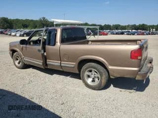✅ 2002 Chevrolet S-10 LS • VIN: 1GCCS19W328207975 • Лот: 69282874. Опубликован ранее на Copart с пробегом 119 230 миль. Бесплатный доступ к архиву аукционных продаж из США и подробный отчёт об истории автомобиля на DreamBid. Изображение 2.