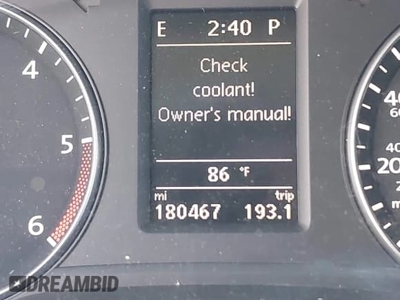 ✅ 2015 Volkswagen Passat SE • VIN: 1VWBV7A34FC037701 • Лот: 43715688. Опубликован ранее на IAAI с пробегом 180 467 миль. Бесплатный доступ к архиву аукционных продаж из США и подробный отчёт об истории автомобиля на DreamBid. Изображение 15.