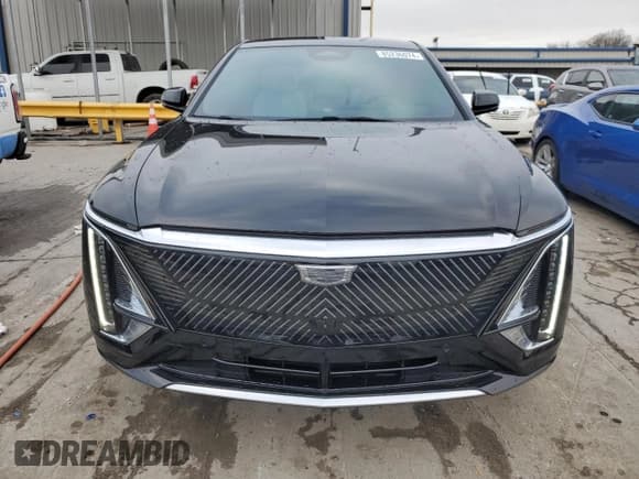 ✅ 2023 Cadillac LYRIQ AWD Luxury • VIN: 1GYKPPRL5PZ003292 • Lot: 85236074. Wystawiony na Copart z przebiegiem 13 784 mil. Bezpłatny archiwum sprzedaży aukcyjnych z USA i szczegółowy raport historii pojazdu na DreamBid. Zdjęcie 5.