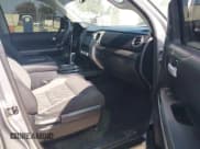 ✅ 2019 Toyota Tundra SR5 • VIN: 5TFDY5F16KX802781 • Lot: 42560986. Listed on IAAI with 59,268 mi. Free auction sales archive from the USA and detailed vehicle history report at DreamBid. Image 5.