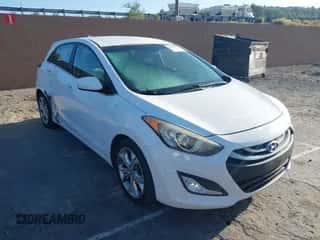 2013 Hyundai Elantra z VIN KMHD35LE7DU100068, wystawiony jako IAAI lot #43181772 z przebiegiem 74 045 mil mil oraz . Historia ofert i sprzedaży dostępna na DreamBid. Obrazek 1.