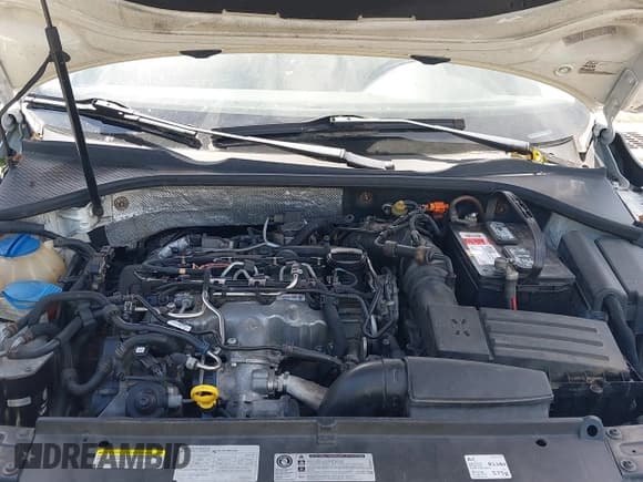 ✅ 2014 Volkswagen Passat SEL Premium • VIN: 1VWCN7A30EC080080 • Lot: 43014795. Listed on IAAI with 116,341 mi. Free auction sales archive from the USA and detailed vehicle history report at DreamBid. Image 10.