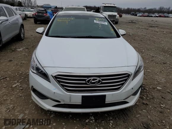 ✅ 2016 Hyundai Sonata SE • VIN: 5NPE24AF8GH405630 • Lot: 37960243. Listed on Copart with 113,381 mi. Free auction sales archive from the USA and detailed vehicle history report at DreamBid. Image 5.