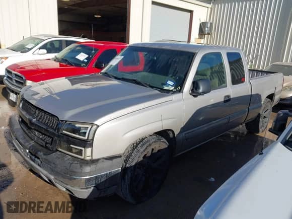 2004 Chevrolet Silverado 1500 LS with VIN 2GCEC19V541238647, listed as a IAAI auction lot 43480927 with 223,567 mi miles and . Bid and sale history available at DreamBid. Image 2.