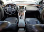 ✅ 2010 Buick LaCrosse CXS • VIN: 1G4GE5EV0AF297895 • Lot: 86444495. Wystawiony na Copart z przebiegiem 153 004 mil. Bezpłatny archiwum sprzedaży aukcyjnych z USA i szczegółowy raport historii pojazdu na DreamBid. Zdjęcie 8.