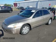 ✅ 2003 Honda Accord LX • VIN: 1HGCM66303A079689 • Лот: 42989732. Опубликован ранее на IAAI с пробегом 188 817 миль. Бесплатный доступ к архиву аукционных продаж из США и подробный отчёт об истории автомобиля на DreamBid. Изображение 2.