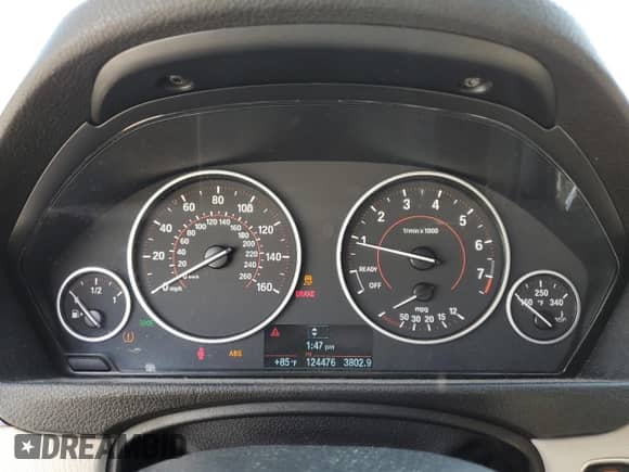 2016 BMW 3 Series z VIN WBA8E7C52GK415434, wystawiony jako Copart lot #52908405 z przebiegiem 124 476 mil mil oraz Nie do naprawy • Non repairable. Historia ofert i sprzedaży dostępna na DreamBid. Obrazek 9.