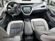 ✅ 2021 Chevrolet Bolt EV Premier • VIN: 1G1FZ6S04M4106586 • Lot: 54701745. Wystawiony na Copart z przebiegiem 72 686 mil. Bezpłatny archiwum sprzedaży aukcyjnych z USA i szczegółowy raport historii pojazdu na DreamBid. Zdjęcie 8.