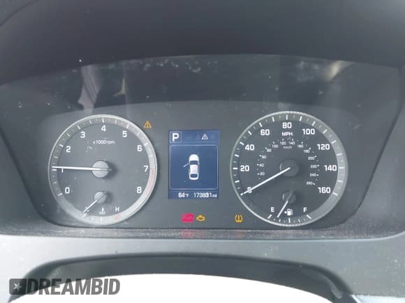 ✅ 2017 Hyundai Sonata Limited • VIN: 5NPE34AF3HH511255 • Lot: 43652931. Listed on IAAI with 173,831 mi. Free auction sales archive from the USA and detailed vehicle history report at DreamBid. Image 7.