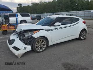 ✅ 2016 Hyundai Veloster • VIN: KMHTC6AD5GU277248 • Lot: 81162025. Wystawiony na Copart z przebiegiem 133 849 mil. Bezpłatny archiwum sprzedaży aukcyjnych z USA i szczegółowy raport historii pojazdu na DreamBid. Zdjęcie 1.
