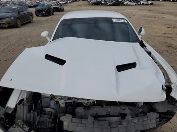 ✅ 2017 Dodge Challenger SXT • VIN: 2C3CDZAG1HH613189 • Lot: 71835732. Wystawiony na Copart z przebiegiem 60 957 mil. Bezpłatny archiwum sprzedaży aukcyjnych z USA i szczegółowy raport historii pojazdu na DreamBid. Zdjęcie 11.