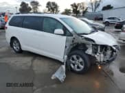 ✅ 2012 Toyota Sienna LE • VIN: 5TDKK3DC8CS242044 • Lot: 93704595. Wystawiony na Copart z przebiegiem 223 148 mil. Bezpłatny archiwum sprzedaży aukcyjnych z USA i szczegółowy raport historii pojazdu na DreamBid. Zdjęcie 4.