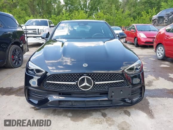 ✅ 2023 Mercedes-Benz C 300 • VIN: W1KAF4HBXPR102658 • Lot: 42226111. Wystawiony na IAAI z przebiegiem 11 170 mil. Bezpłatny archiwum sprzedaży aukcyjnych z USA i szczegółowy raport historii pojazdu na DreamBid. Zdjęcie 12.