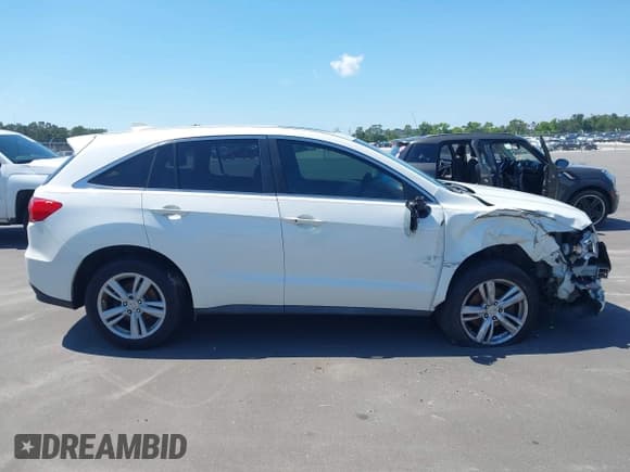 ✅ 2013 Acura RDX Technology • VIN: 5J8TB3H55DL012420 • Lot: 43266577. Listed on IAAI with 249,830 mi. Free auction sales archive from the USA and detailed vehicle history report at DreamBid. Image 13.