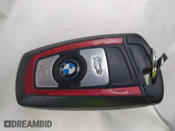 ✅ 2014 BMW 2 Series 228i • VIN: WBA1F5C5XEV255284 • Lot: 41895642. Wystawiony na IAAI z przebiegiem 62 079 mil. Bezpłatny archiwum sprzedaży aukcyjnych z USA i szczegółowy raport historii pojazdu na DreamBid. Zdjęcie 11.