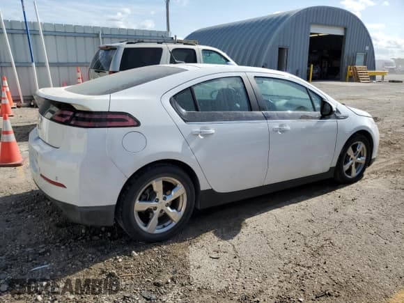 ✅ 2014 Chevrolet Volt • VIN: 1G1RF6E44EU133969 • Lot: 59662654. Wystawiony na Copart z przebiegiem 85 639 mil. Bezpłatny archiwum sprzedaży aukcyjnych z USA i szczegółowy raport historii pojazdu na DreamBid. Zdjęcie 3.