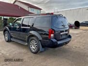 ✅ 2008 Nissan Pathfinder SE • VIN: 5N1BR18B98C638134 • Lot: 96365755. Wystawiony na Copart z przebiegiem 139 057 mil. Bezpłatny archiwum sprzedaży aukcyjnych z USA i szczegółowy raport historii pojazdu na DreamBid. Zdjęcie 3.