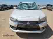 2017 Mitsubishi Outlander SEL с VIN JA4AP4AW5HZ025763, выставлен на аукционе Copart как лот 61055155 с пробегом 73 520 миль миль и Списание • Salvage title. История ставок и продаж доступна на DreamBid. Изображение 5.