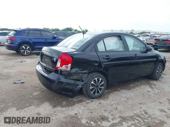 ✅ 2011 Hyundai Accent GLS • VIN: KMHCN4AC4BU607606 • Лот: 42339450. Опубликован ранее на IAAI с пробегом 127 860 миль. Бесплатный доступ к архиву аукционных продаж из США и подробный отчёт об истории автомобиля на DreamBid. Изображение 6.