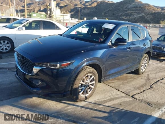 ✅ 2024 Mazda CX-5 S Carbon Edition • VIN: JM3KFBCL0R0405370 • Lot: 43540391. Wystawiony na IAAI z przebiegiem 46 824 mil. Bezpłatny archiwum sprzedaży aukcyjnych z USA i szczegółowy raport historii pojazdu na DreamBid. Zdjęcie 2.