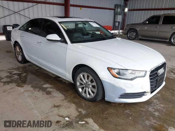 ✅ 2014 Audi A6 Premium • VIN: WAUCFAFC4EN083734 • Lot: 41620442. Listed on IAAI with 116,508 mi. Free auction sales archive from the USA and detailed vehicle history report at DreamBid. Image 1.