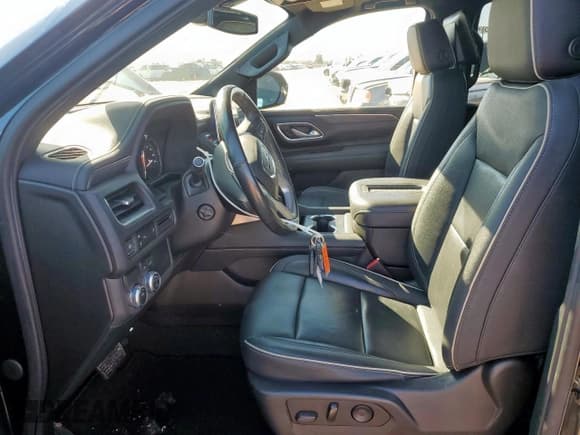 ✅ 2021 GMC Yukon SLT • VIN: 1GKS1BKD3MR471387 • Lot: 87404195. Listed on Copart with 56,700 mi. Free auction sales archive from the USA and detailed vehicle history report at DreamBid. Image 7.