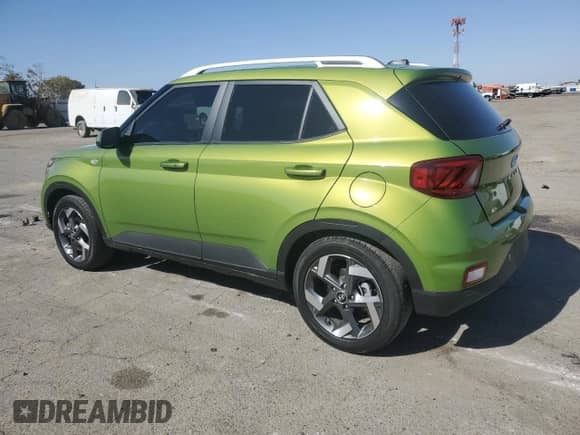 ✅ 2024 Hyundai Venue SEL • VIN: KMHRC8A35RU281834 • Лот: 76962894. Размещён на Copart с пробегом 18 010 миль миль. Получите бесплатный доступ к архиву аукционных продаж из США и посмотрите подробный отчёт об истории автомобиля на DreamBid. Изображение 2.