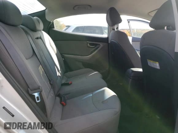 ✅ 2016 Hyundai Elantra SE • VIN: 5NPDH4AE3GH765891 • Lot: 90514125. Listed on Copart with 92,258 mi. Free auction sales archive from the USA and detailed vehicle history report at DreamBid. Image 10.