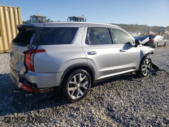✅ 2020 Hyundai Palisade SEL • VIN: KM8R44HE6LU062837 • Лот: 76092124. Опубликован ранее на Copart с пробегом Не указан. Бесплатный доступ к архиву аукционных продаж из США и подробный отчёт об истории автомобиля на DreamBid. Изображение 3.
