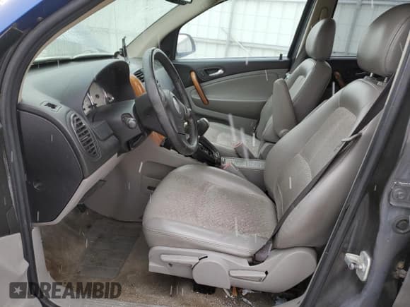 ✅ 2006 Saturn VUE • VIN: 5GZCZ63476S819796 • Lot: 49511155. Wystawiony na Copart z przebiegiem Nie podano. Bezpłatny archiwum sprzedaży aukcyjnych z USA i szczegółowy raport historii pojazdu na DreamBid. Zdjęcie 7.