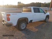 ✅ 2025 Chevrolet Silverado 2500HD LT • VIN: 2GC1KNEY0S1214570 • Lot: 43302687. Wystawiony na IAAI z przebiegiem 7 770 mil. Bezpłatny archiwum sprzedaży aukcyjnych z USA i szczegółowy raport historii pojazdu na DreamBid. Zdjęcie 4.