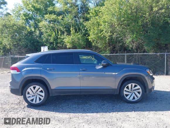 ✅ 2020 Volkswagen Atlas SE • VIN: 1V26E2CA3LC232153 • Лот: 42593305. Опубликован ранее на IAAI с пробегом 46 139 миль. Бесплатный доступ к архиву аукционных продаж из США и подробный отчёт об истории автомобиля на DreamBid. Изображение 13.