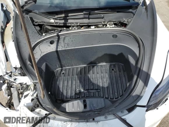 ✅ 2023 Tesla Model 3 • VIN: 5YJ3E1EA5PF486726 • Lot: 51659655. Wystawiony na Copart z przebiegiem 14 632 mil. Bezpłatny archiwum sprzedaży aukcyjnych z USA i szczegółowy raport historii pojazdu na DreamBid. Zdjęcie 13.