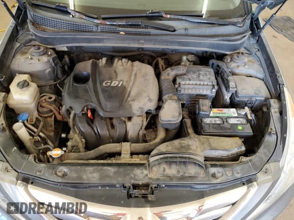 ✅ 2011 Hyundai Sonata SE • VIN: 5NPEC4AC5BH038858 • Lot: 73036704. Listed on Copart with 179,425 mi. Free auction sales archive from the USA and detailed vehicle history report at DreamBid. Image 11.