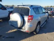 ✅ 2011 Toyota RAV4 • VIN: 2T3ZF4DV1BW074318 • Lot: 43599326. Listed on IAAI with 223,961 mi. Free auction sales archive from the USA and detailed vehicle history report at DreamBid. Image 4.