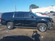 ✅ 2020 Chevrolet Suburban LT • VIN: 1GNSCHKC7LR304326 • Lot: 42840249. Wystawiony na IAAI z przebiegiem 249 916 mil. Bezpłatny archiwum sprzedaży aukcyjnych z USA i szczegółowy raport historii pojazdu na DreamBid. Zdjęcie 14.