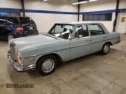 ✅ 1972 Mercedes-Benz 280 • VIN: 10801812081911 • Lot: 90714475. Listed on Copart with 89,258 mi. Free auction sales archive from the USA and detailed vehicle history report at DreamBid. Image 1.