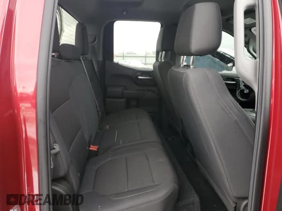 ✅ 2020 Chevrolet Silverado 1500 Custom • VIN: 1GCRYBEF9LZ132408 • Lot: 85868384. Wystawiony na Copart z przebiegiem 45 341 mil. Bezpłatny archiwum sprzedaży aukcyjnych z USA i szczegółowy raport historii pojazdu na DreamBid. Zdjęcie 11.