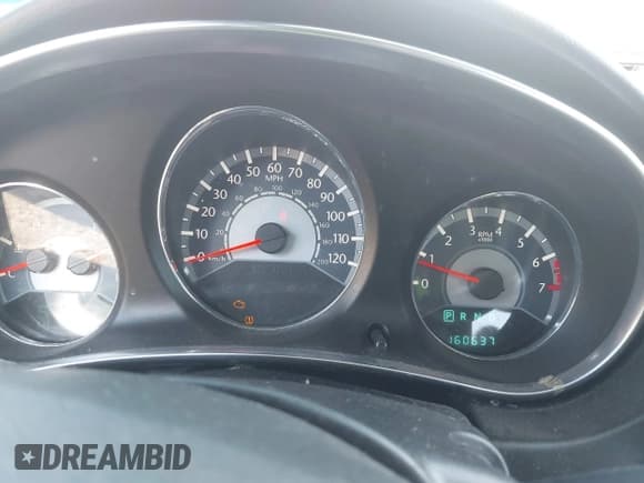 ✅ 2013 Chrysler 200 Limited • VIN: 1C3BCBFG1DN516428 • Lot: 42502076. Wystawiony na IAAI z przebiegiem 160 637 mil. Bezpłatny archiwum sprzedaży aukcyjnych z USA i szczegółowy raport historii pojazdu na DreamBid. Zdjęcie 7.