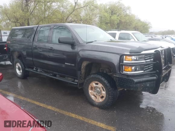 ✅ 2016 Chevrolet Silverado 2500HD Work Truck • VIN: 1GC2KUEG8GZ327106 • Лот: 42045561. Опубликован ранее на IAAI с пробегом 111 661 миль. Бесплатный доступ к архиву аукционных продаж из США и подробный отчёт об истории автомобиля на DreamBid. Изображение 1.