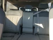 ✅ 2024 Kia EV9 Wind • VIN: KNDAFFS53R6044485 • Lot: 42955125. Wystawiony na Copart z przebiegiem 8 884 mil. Bezpłatny archiwum sprzedaży aukcyjnych z USA i szczegółowy raport historii pojazdu na DreamBid. Zdjęcie 10.