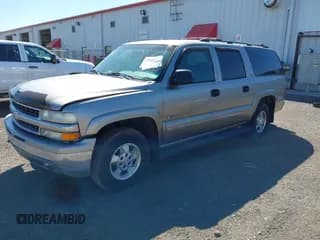 ✅ 2000 Chevrolet Suburban LT • VIN: 3GNFK16T7YG212341 • Лот: 39408946. Опубликован ранее на IAAI с пробегом 229 573 миль. Бесплатный доступ к архиву аукционных продаж из США и подробный отчёт об истории автомобиля на DreamBid. Изображение 2.